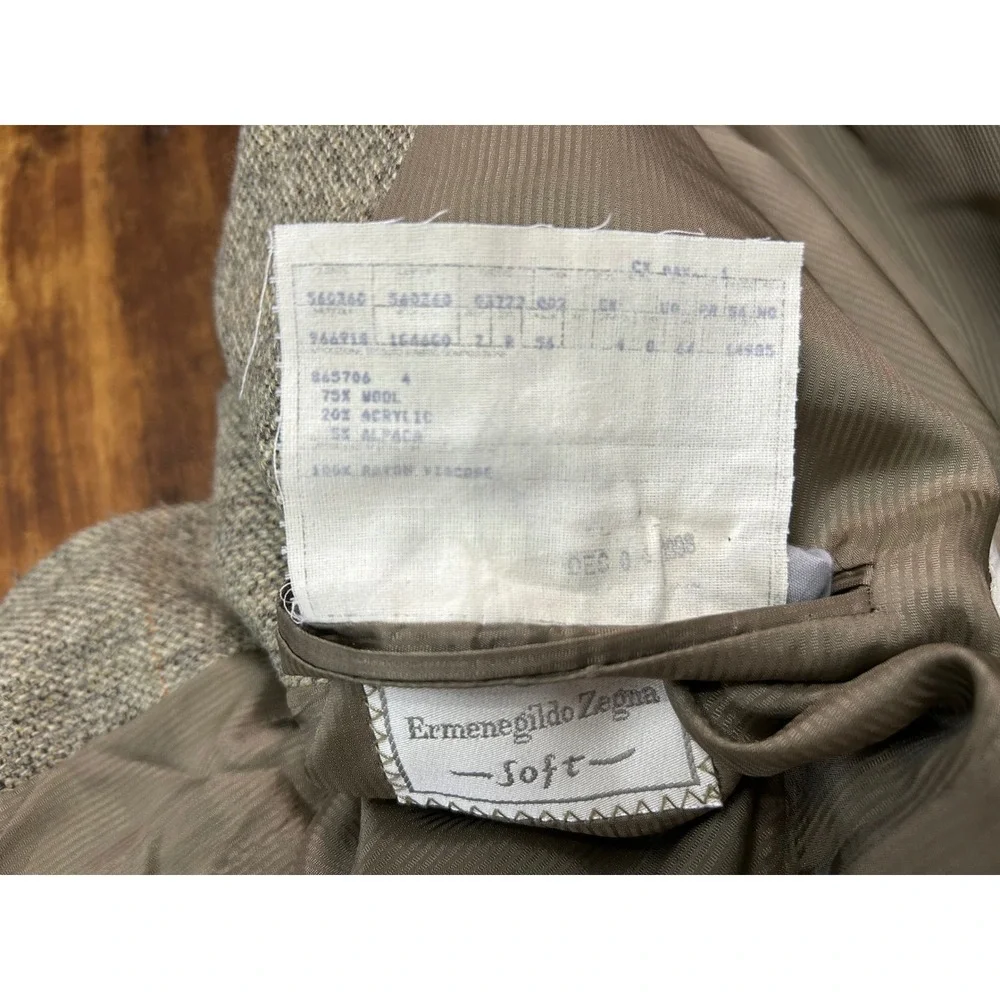 Ermenegildo Zegna Soft Tan Wool Alpaca Tweed 3 Button Blazer Sport Coat‎ Mens